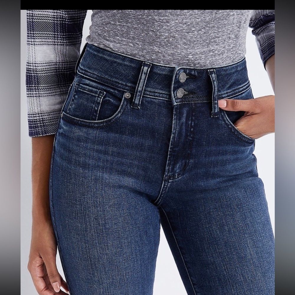 Silver Jean - Picture 4 of 9